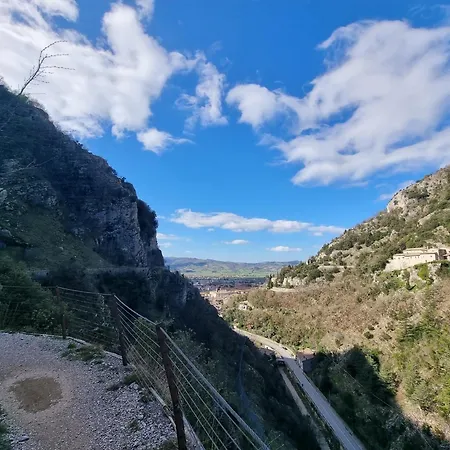 Bagno Di Bosco Oda ve Kahvaltı 3*