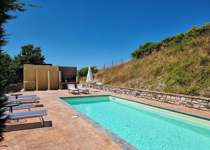 לינה וארוחת בוקר Bagno Di Bosco גוביו